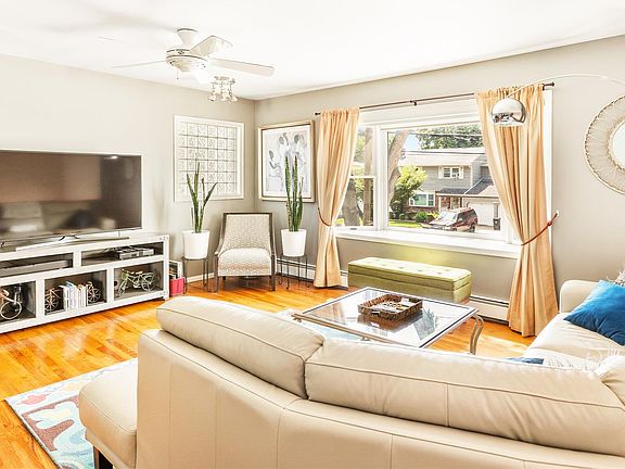 5th image of 487 Nicolls Road