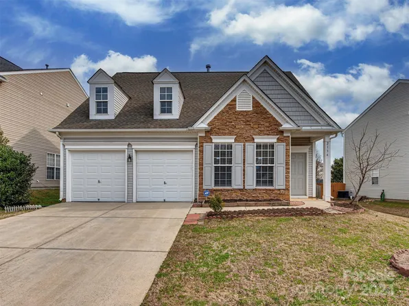 2134 Arbor Vista Dr, Charlotte, NC 28262