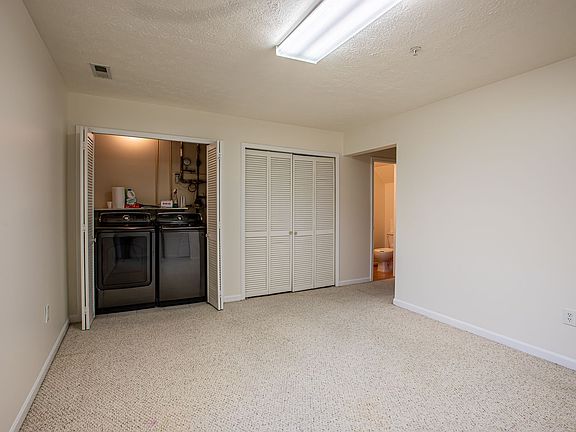 5th image of 3335 Hollow Ct