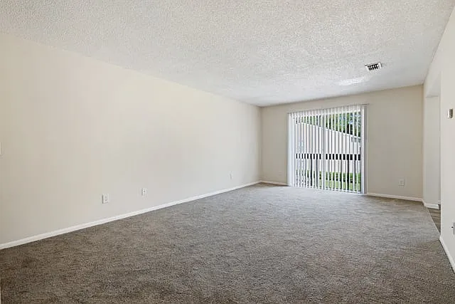 The Retreat at Hidden Bay Apartment Homes — Photo 15