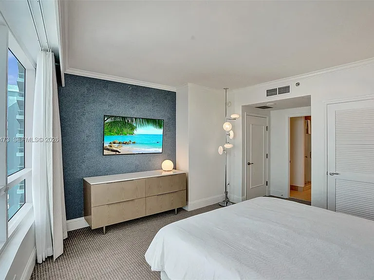 4401 Collins Ave #1503 — Photo 27