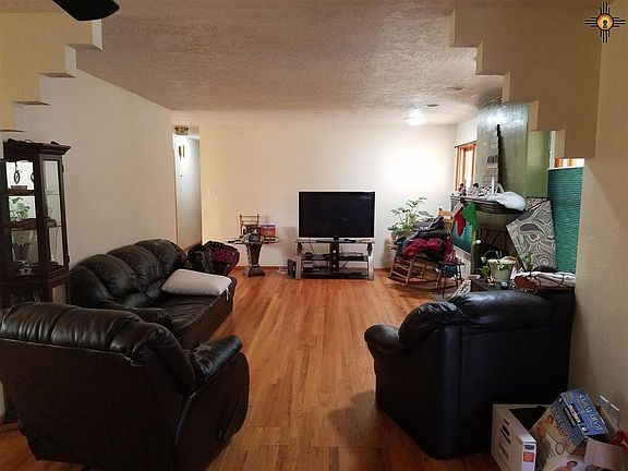 4th image of 707 Julie Ct