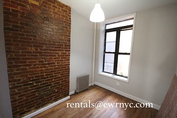 Rented by East Williamsburg Realty Inc | media 16