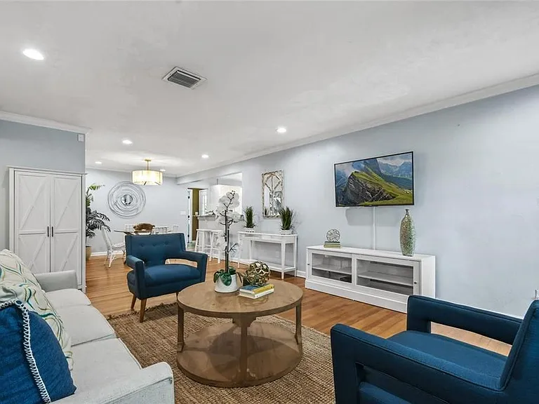 1627 Orange Ave — Photo 29