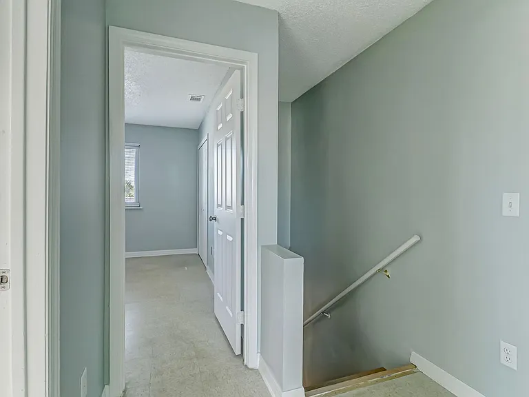 833 Mary St #B — Photo 18