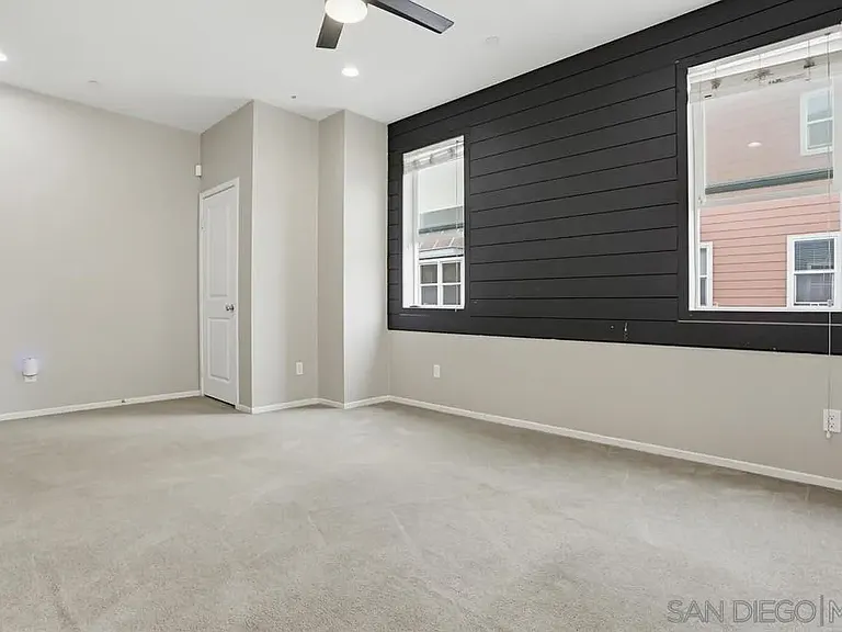 329 Antoni Gln #1404 — Photo 11