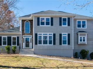 1820 Curraghmore Rd, Clemmons, NC 27012