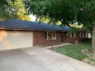 3805 Miller Rd, Saint Joseph, MO 64505