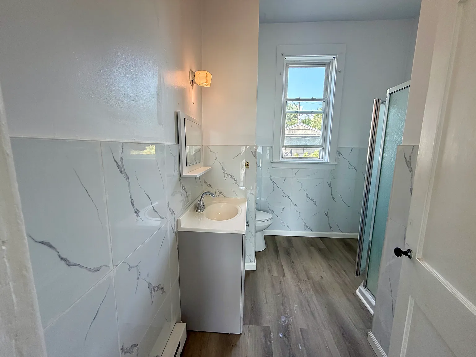 2 bed, 600 sqft, $1,000 — Photo 3