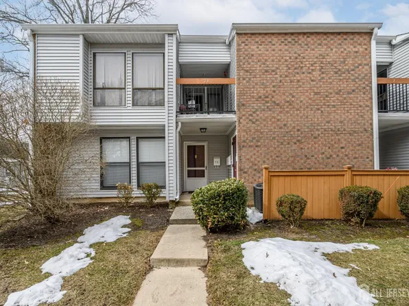 7A Dennison Dr, Hightstown, NJ 08520