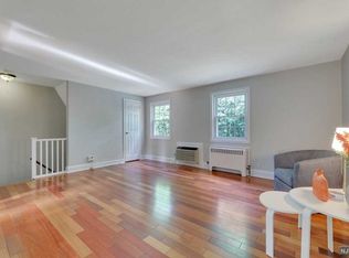 102 Clark Ct #102, Rutherford, NJ 07070