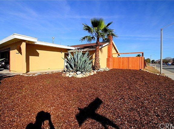 3rd image of 14240 Galvin Ct