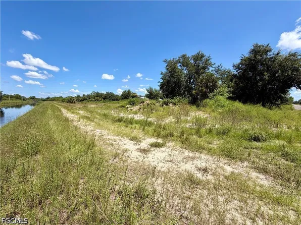 7968 22nd Ter, Labelle, FL 33935