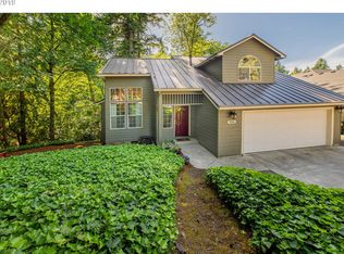 15601 SE River Rd, Milwaukie, OR 97267
