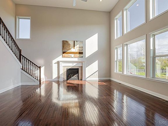 3rd image of 5598 Kingham Way