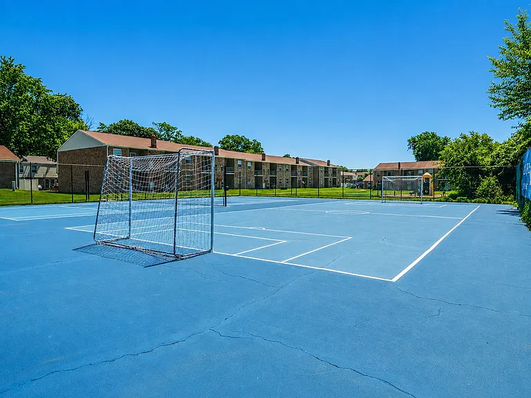 Fairways Apartment Homes — Photo 19