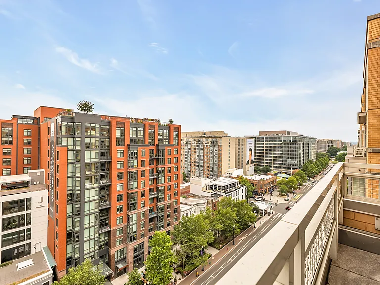 475 K St NW #1123 — Photo 13