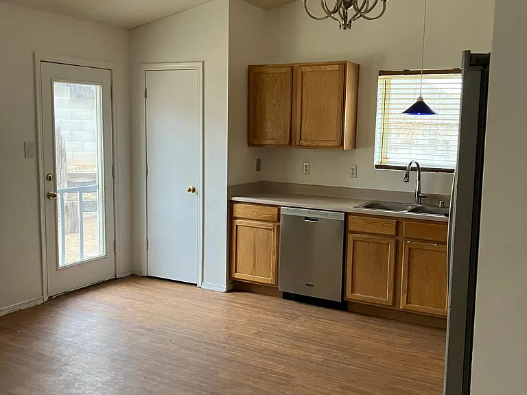 6051 Maddux Pl NW — Photo 5