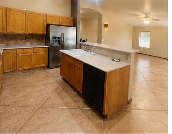 1448 E Lester St — Photo 13