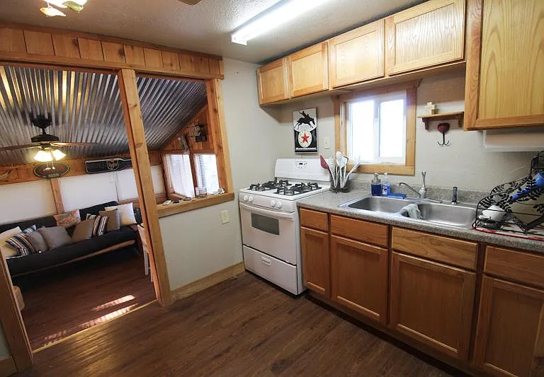 955 Faurie Rd #CABIN — Photo 5