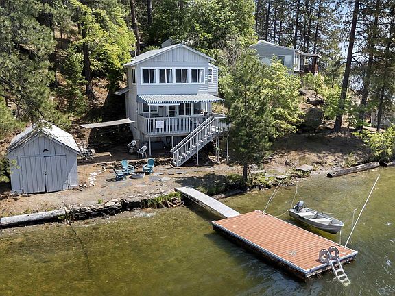 2nd image of 13009 N East Newman Lake Dr