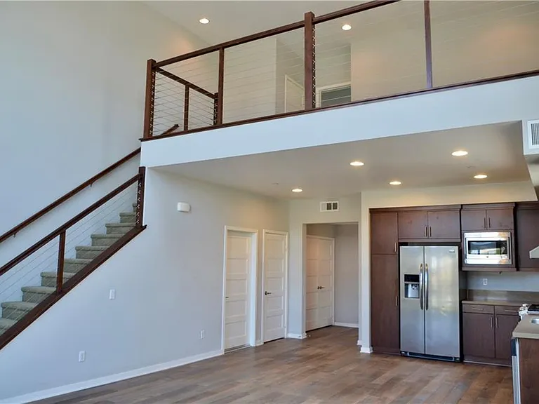 1500 W Artesia Sq #A — Photo 15