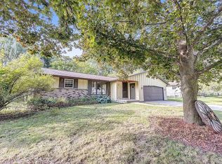 3045 Holland Rd, Green Bay, WI 54313