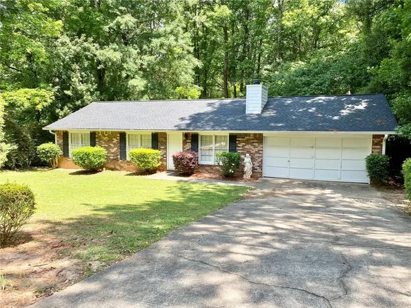 305 Deergrass Trl, Peachtree City, GA 30269