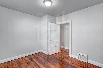 815 N Centennial St — Photo 12