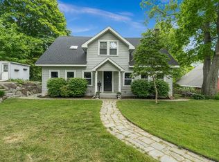 3 Lake Rd, Gloucester, MA 01930