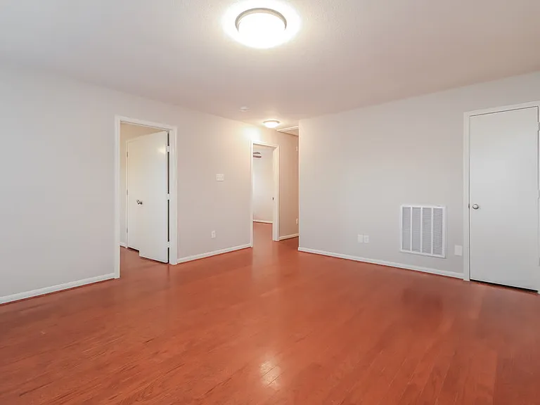 553 Small Cedar Dr — Photo 13