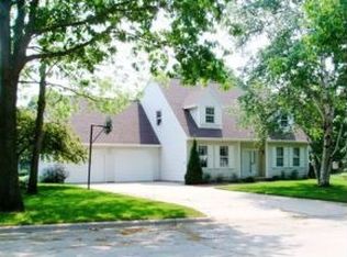 459 Stella Vista Dr, Green Bay, WI 54302