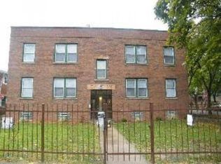 9000 S Dauphin Ave, Chicago, IL 60619