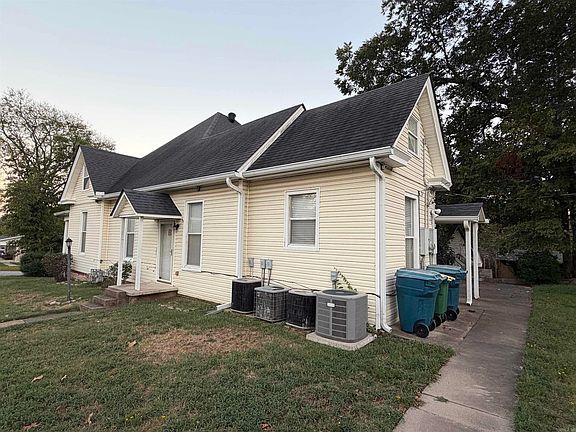 3rd image of 500 S Valentine St