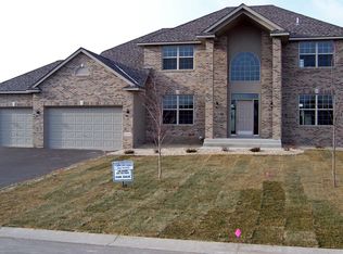 10345 Quail Cir N, Brooklyn Park, MN 55443