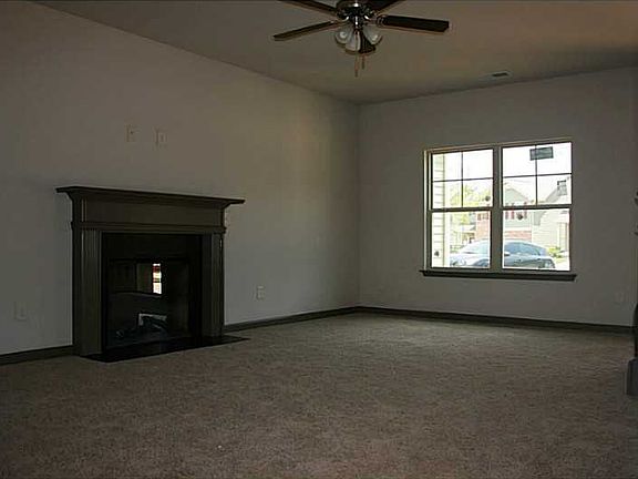 4th image of 761 Sweet Ashley Way