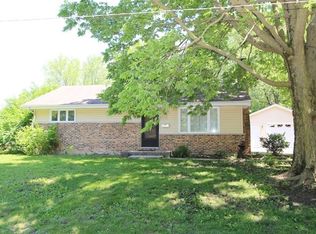 31 Crescent Rd, Lake Zurich, IL 60047