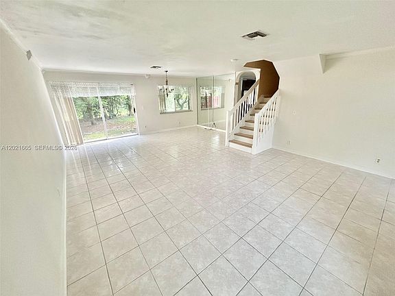 4th image of 8801 SW 9th Ct