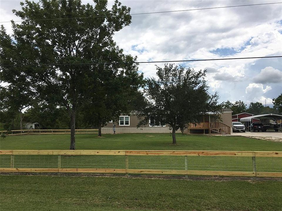 1st image of 820 County Road 6055