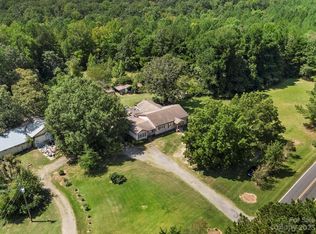 1893 Piedmont Rd, Blacksburg, SC 29702