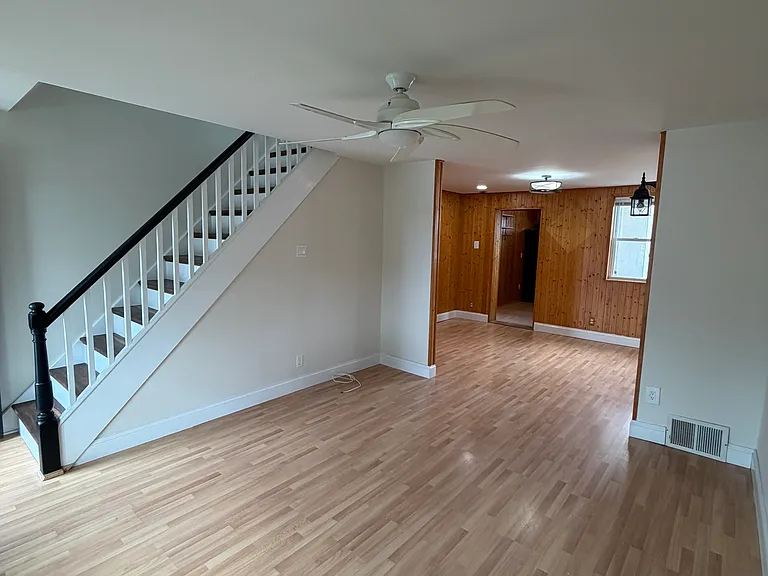 3588 Belgrade St — Photo 1