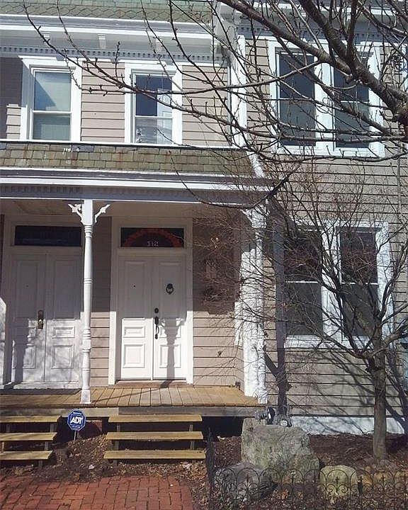 1st image of 312 N 31st St