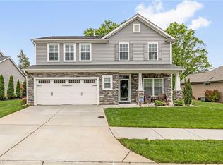 6212 Hampton Chase Dr, Clemmons, NC 27012