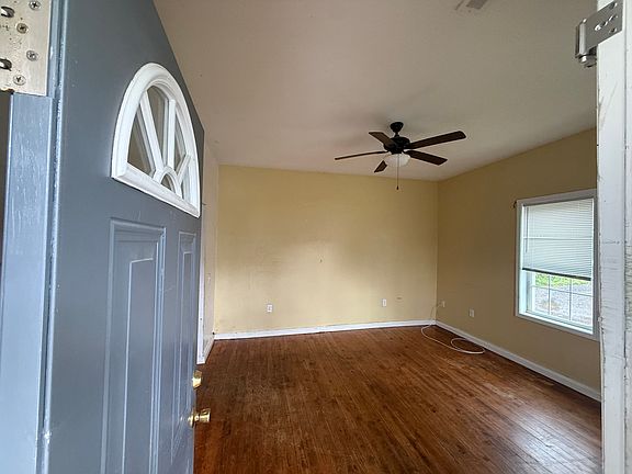 3rd image of 1114 Jefferson Ave
