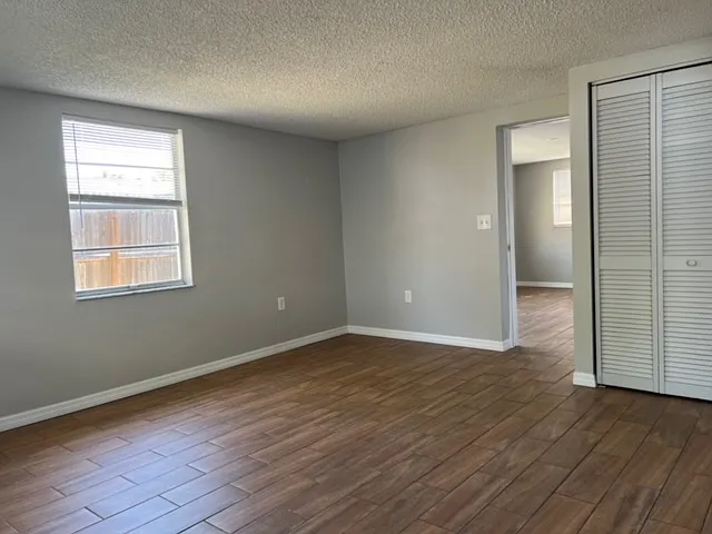 7835 Arbordale Dr — Photo 20