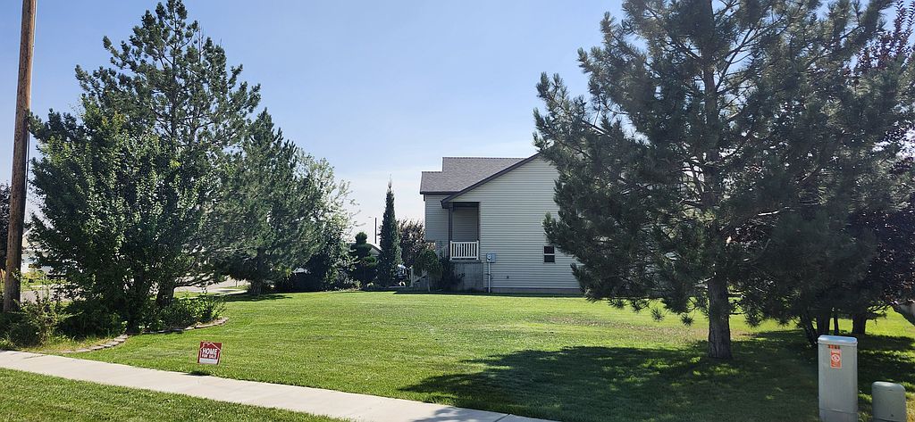 1367 N Drystone Dr - Property Image