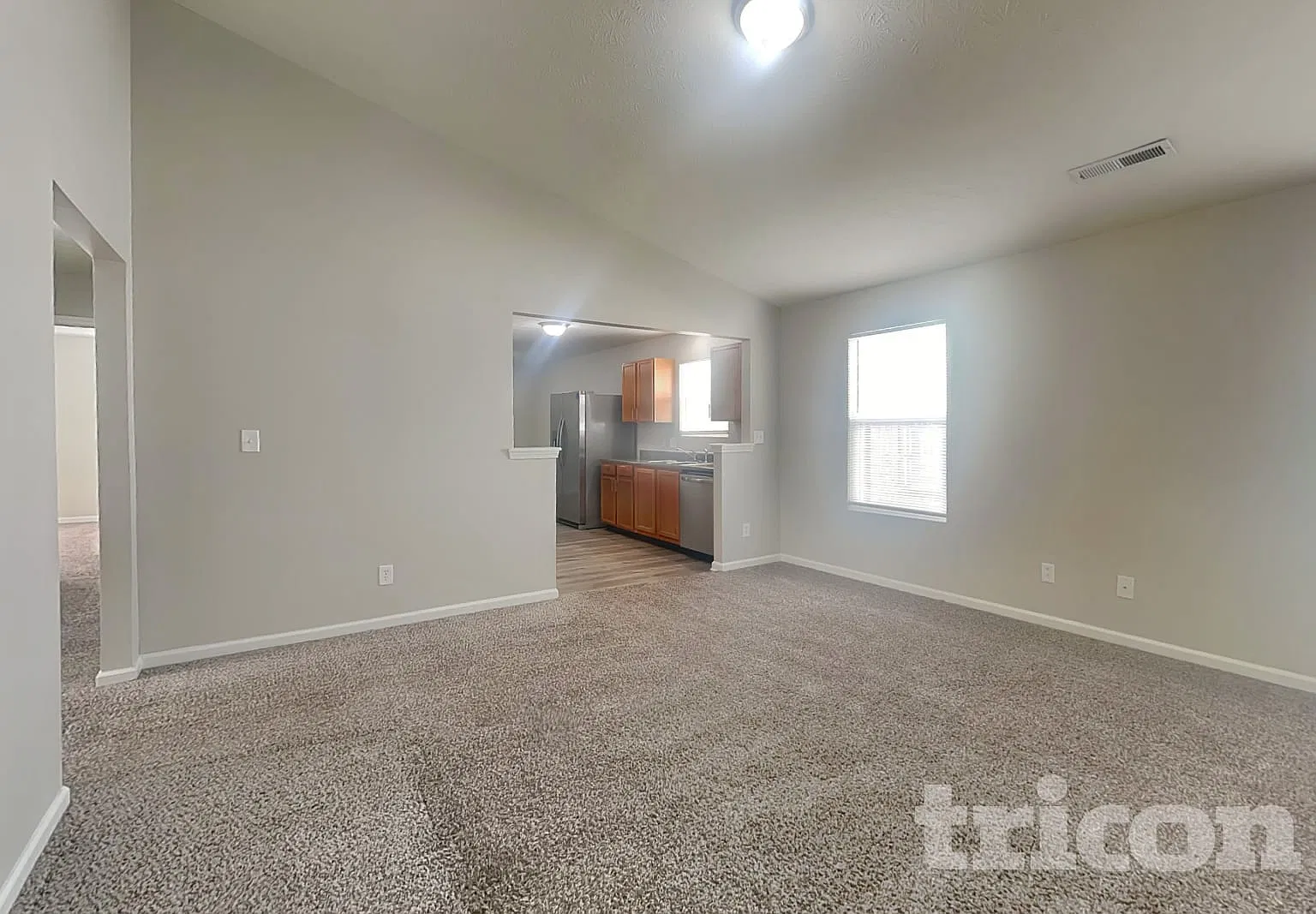 2437 Middle View Drive Columbus IN — Photo 3