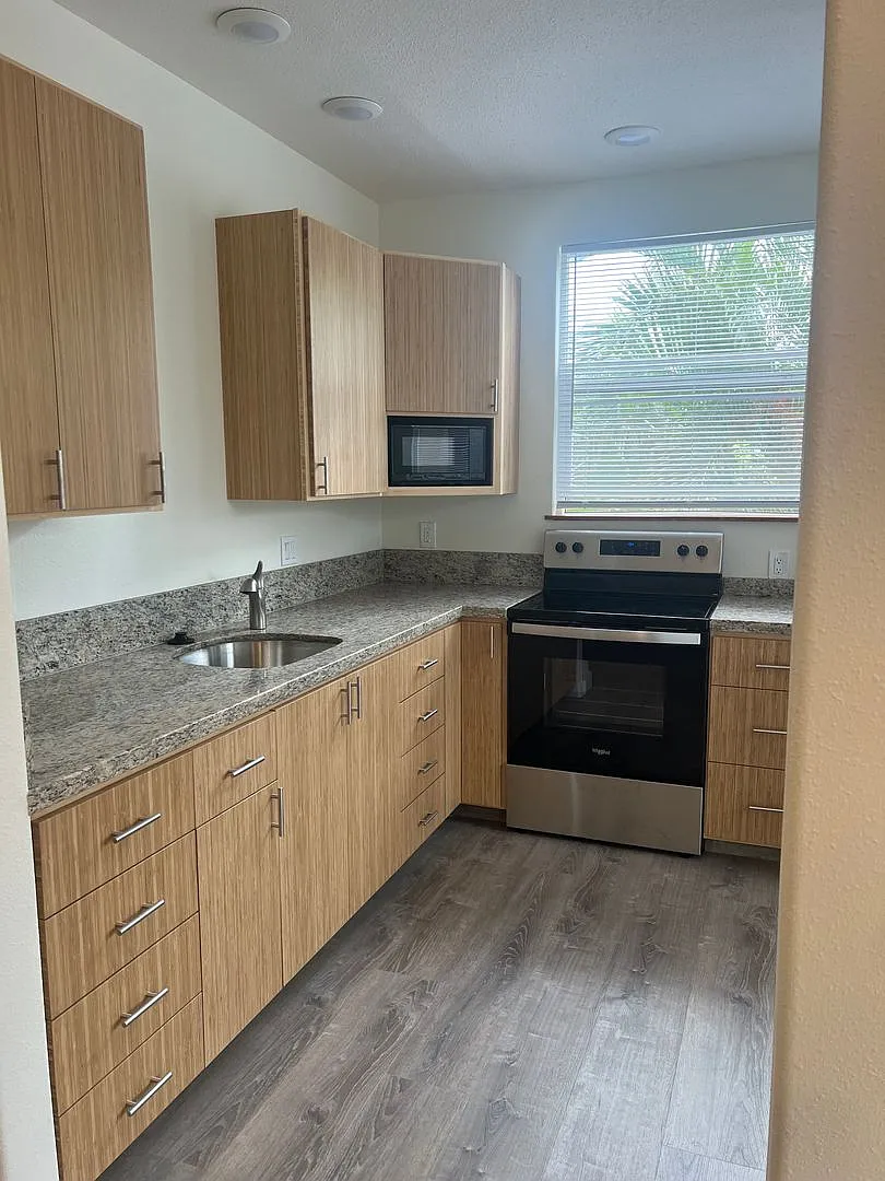 951 Kai Hele Ku St — Photo 1