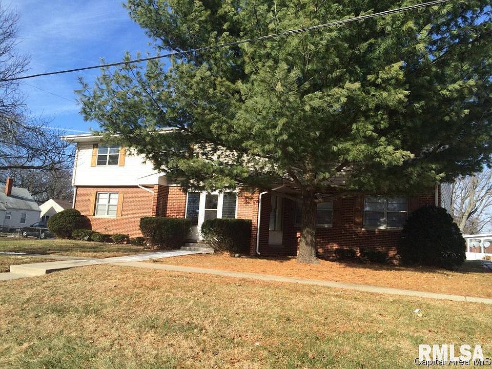 2nd image of 105 Outer Park Dr