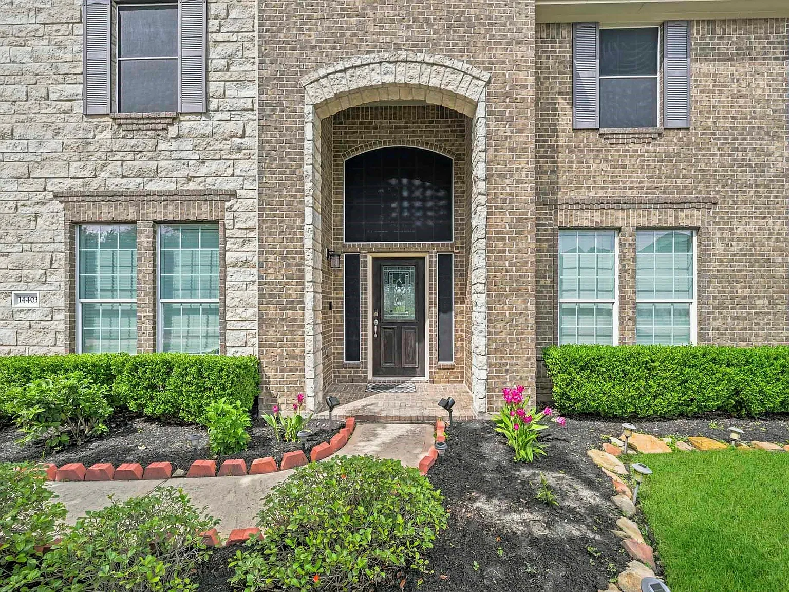 4 bed, 3.5 bath, 3535 sqft, $3,350 — Photo 4